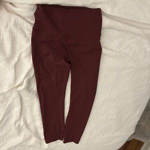 Lululemon wunder under